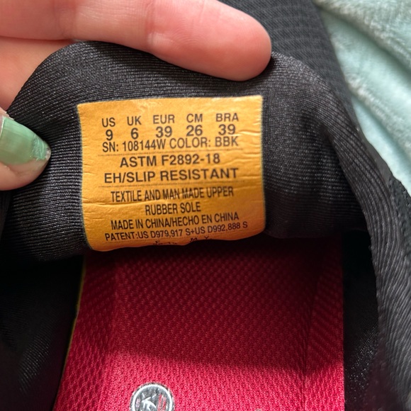 Brand new Sketcher Slip in Shoes - Picture 2 of 5